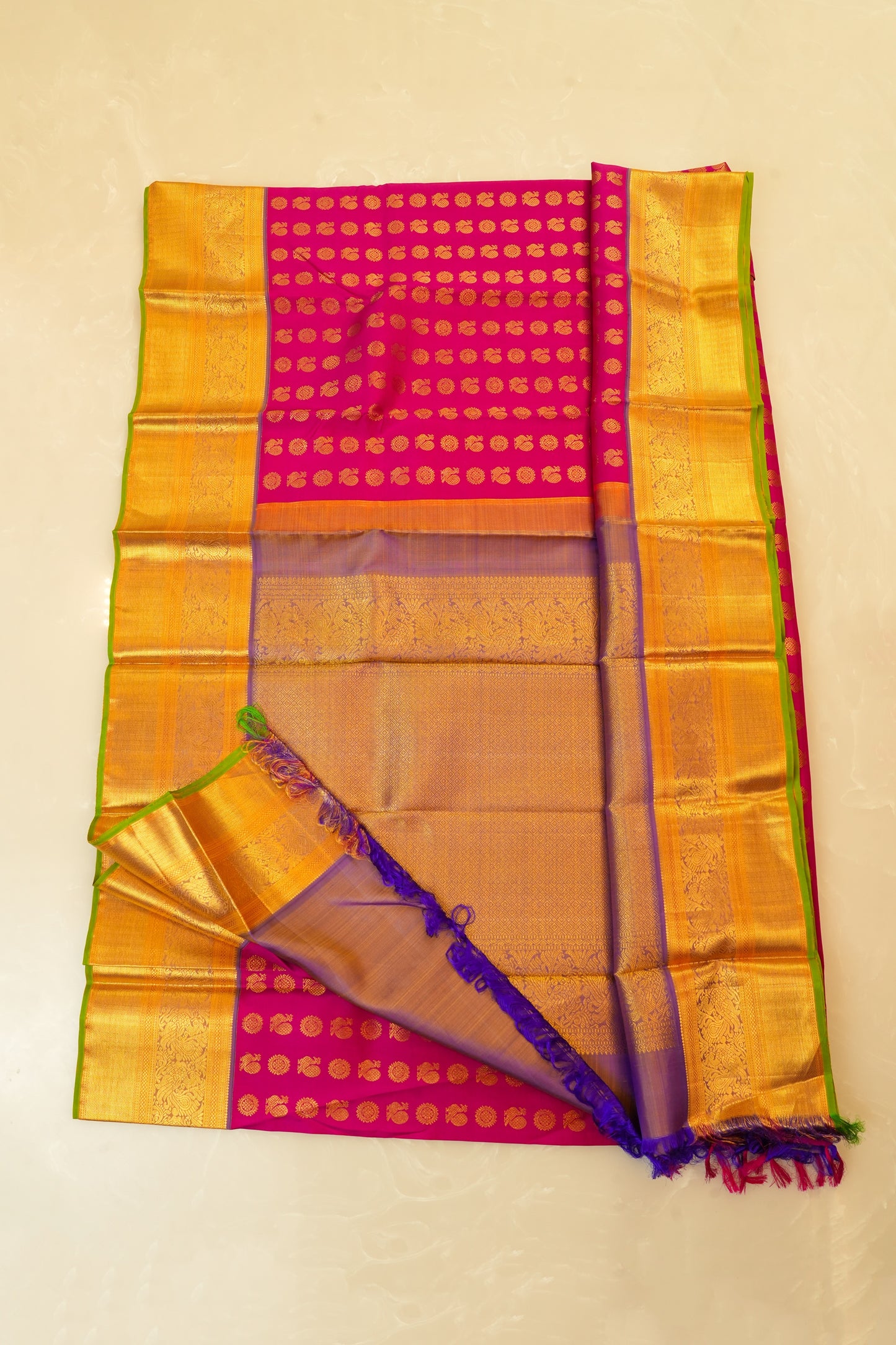 Kanjivaram Pure Silk Magenta Pink With Golden Zari Border & Pallu Saree