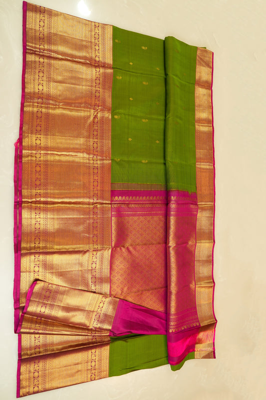 Kanjivaram Silk Saree – Green & Pink with Rich Zari Work